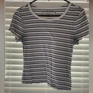 Aero shrunken tshirt